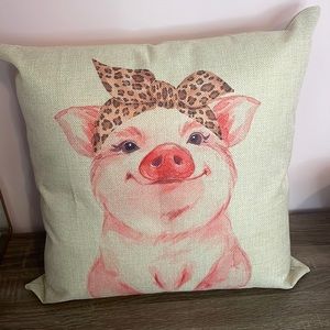 Throw pillow